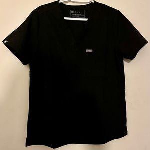 Medium figs black casma top, large black figs joggers